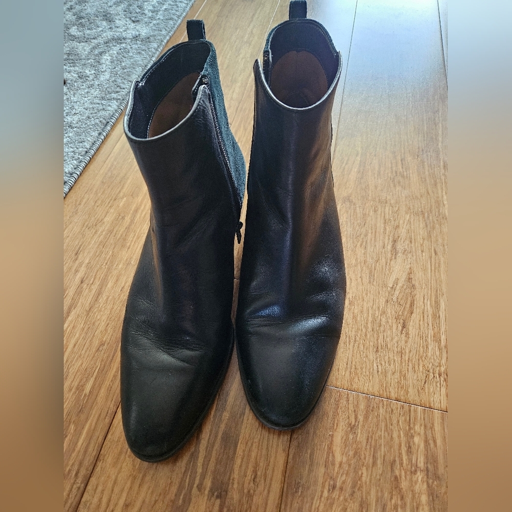 Coach 9.5 half suede boots